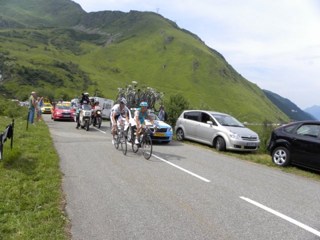 andyschleckandalbertocontadorandyandalbertoschleckandcontadorstoryofthe2010tour.jpg