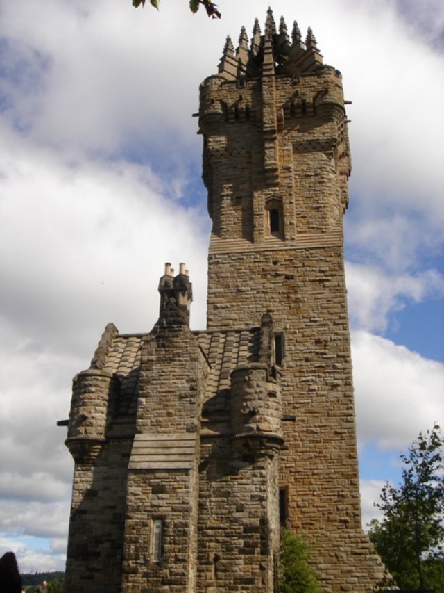 wallacemonumentinstirling.jpg